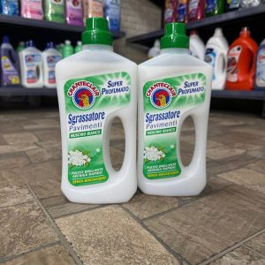 Засіб для миття підлоги Шантаклер з ароматом жасмину Chantaclair sgrassatore pavimenti muschio bianco 750мл