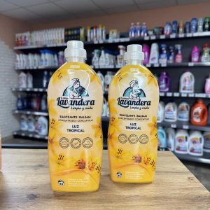 Кондиціонер для білизни ,Лавандера,Lavandera Luz Tropical (Тропічний луг)